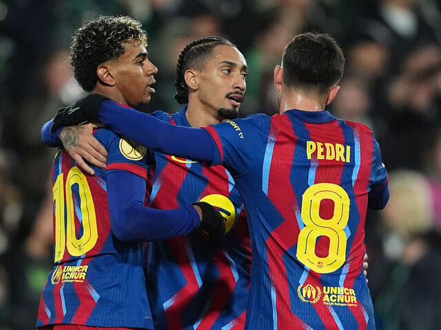Barcelona progress past Racing Santander to book Copa del Rey quarter-final place